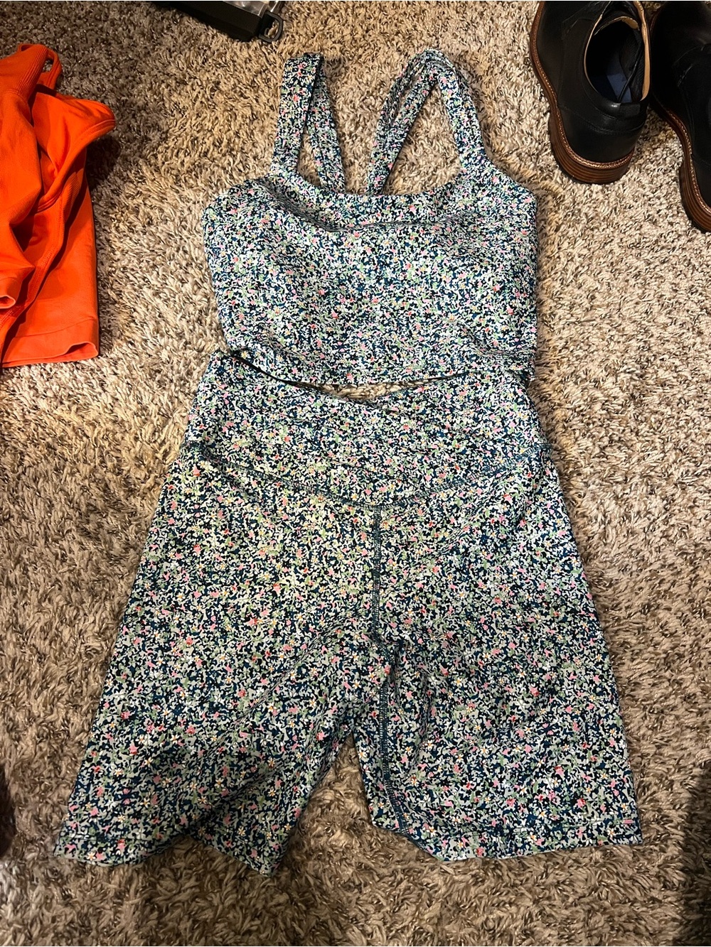 Women's Floral Print High-Waist Track Shorts & Crop Top Set - Blue Floral